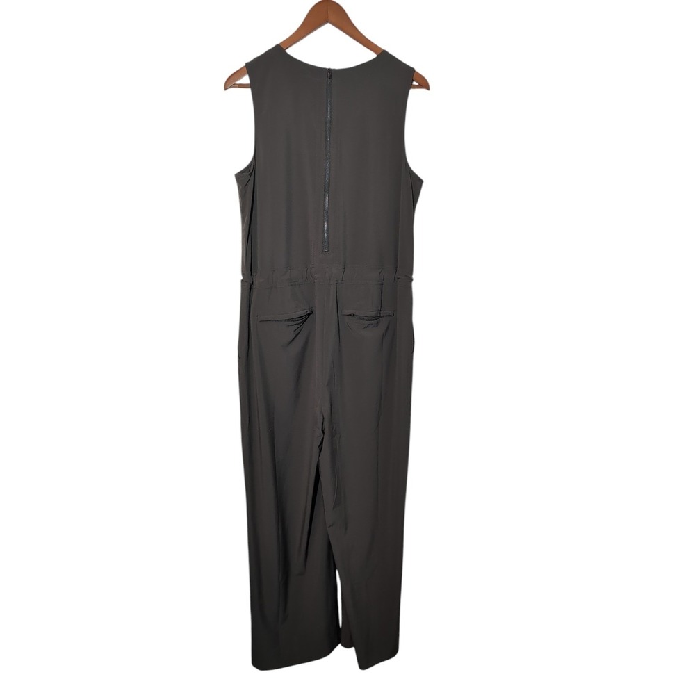Athleta Topanga Jumpsuit Women M Gorpcore Utility Wide Leg Sleeveless V-Neck - Picture 10 of 11
